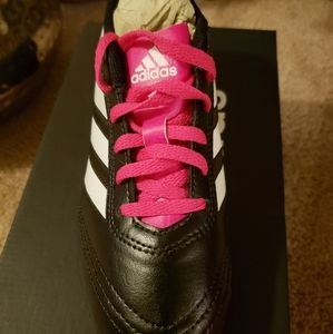 Kids/Girls/Unisex ADIDAS Soccer Cleats